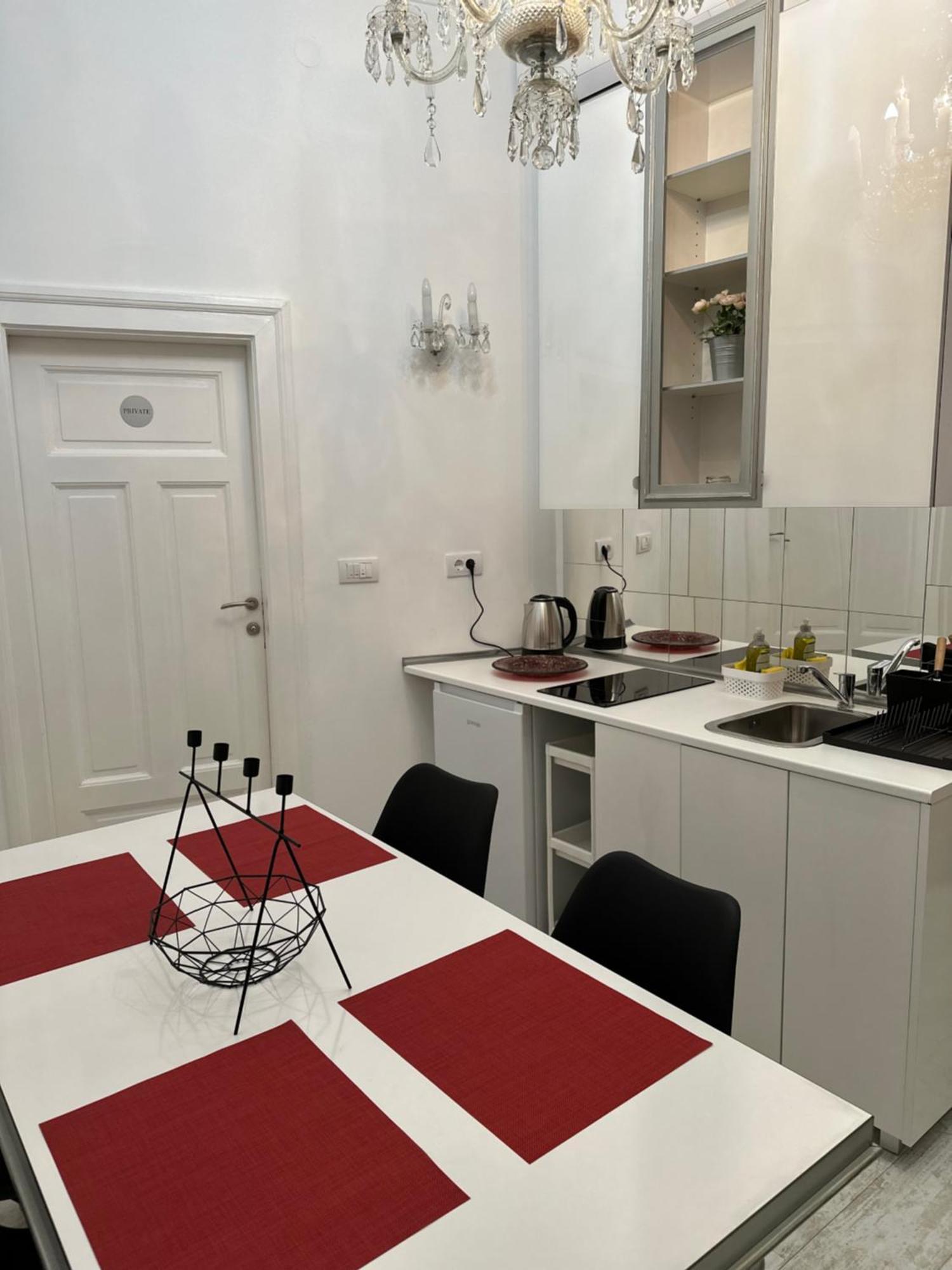 Appartamento Sofi1 Belgrado Esterno foto